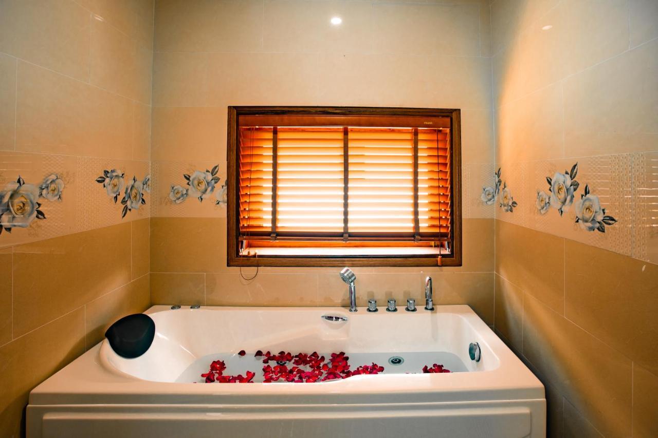 Caesar Phu Quoc Hotel & Resort エクステリア 写真