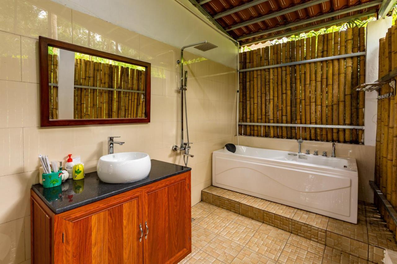 Caesar Phu Quoc Hotel & Resort エクステリア 写真